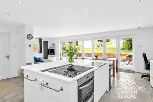 Photo 31- click for photo gallery